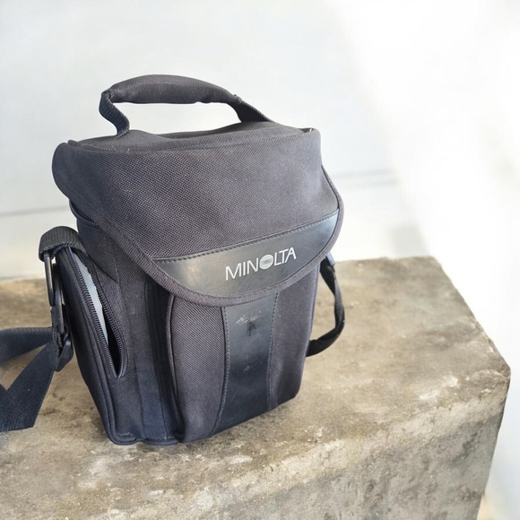 Canon EOS Rebel G Silver and Black Camera - Picture 5 of 8